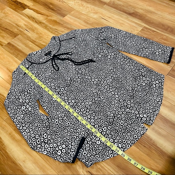 Talbots Floral Long Sleeve Front Tie Blouse S - Picture 11 of 14